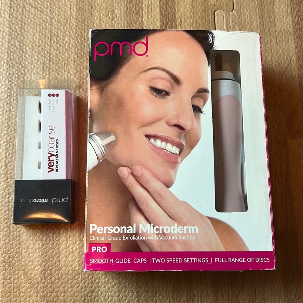 PMD Personal Microderm Pro with 5 replacement discs (3 small, 1 large, 1 filler)